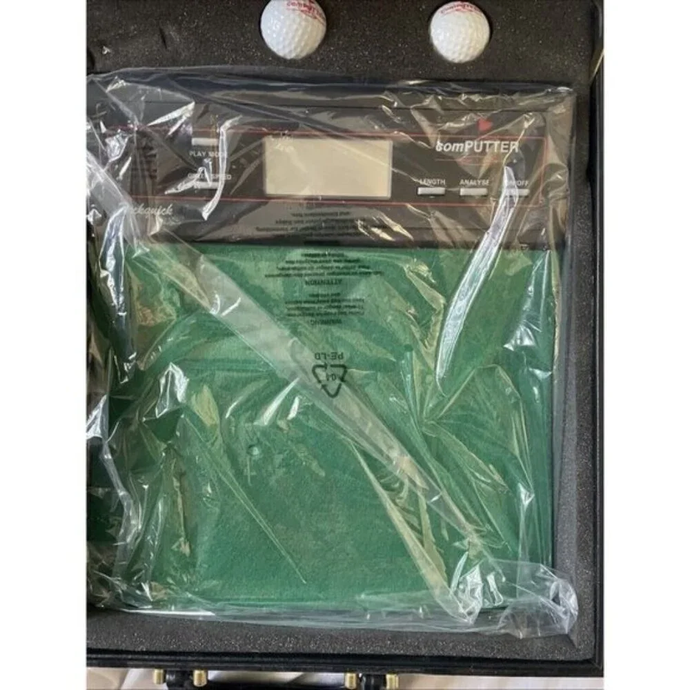 Golf Training Set With Digital Analyzer Case Manual & Accessories ComPutter